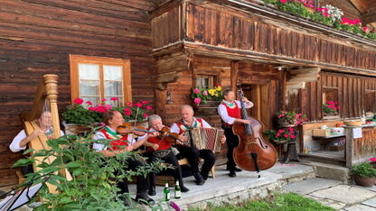 Music and tradition in the Ziller valley Music and tradition in the Ziller valley
