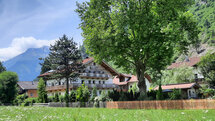 Rosenhof und Birkenhof in the Zillertal - news from the garden